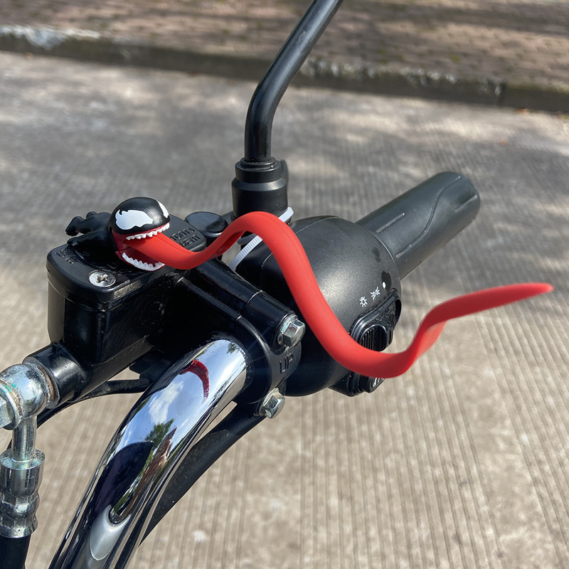 Simpatico Portacavo USB Venom  - Car Cable Organizer recensione e prezzo