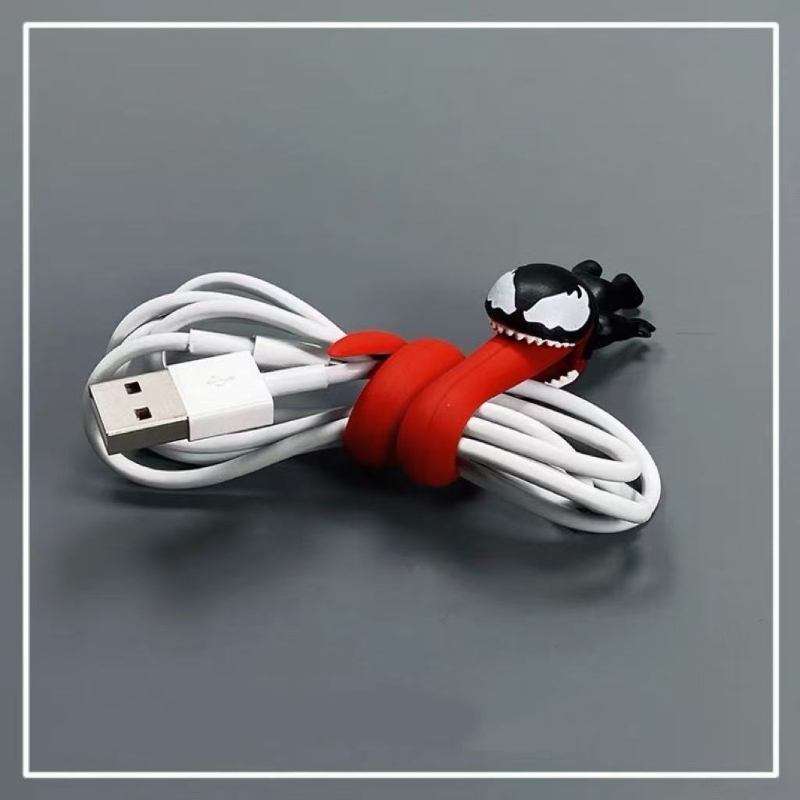 Simpatico Portacavo USB Venom  - Car Cable Organizer recensione e prezzo