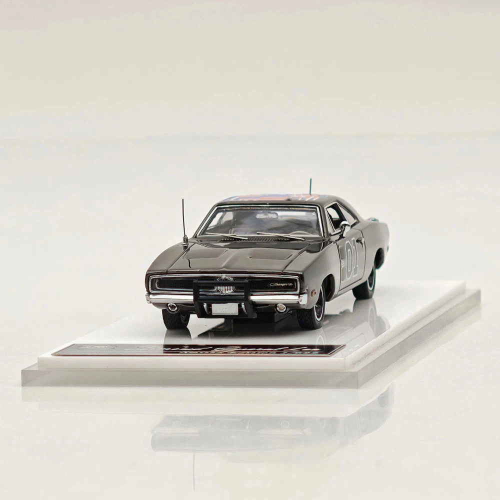 Modellino Auto in Scala 1:64,  - Car Charger recensione e prezzo